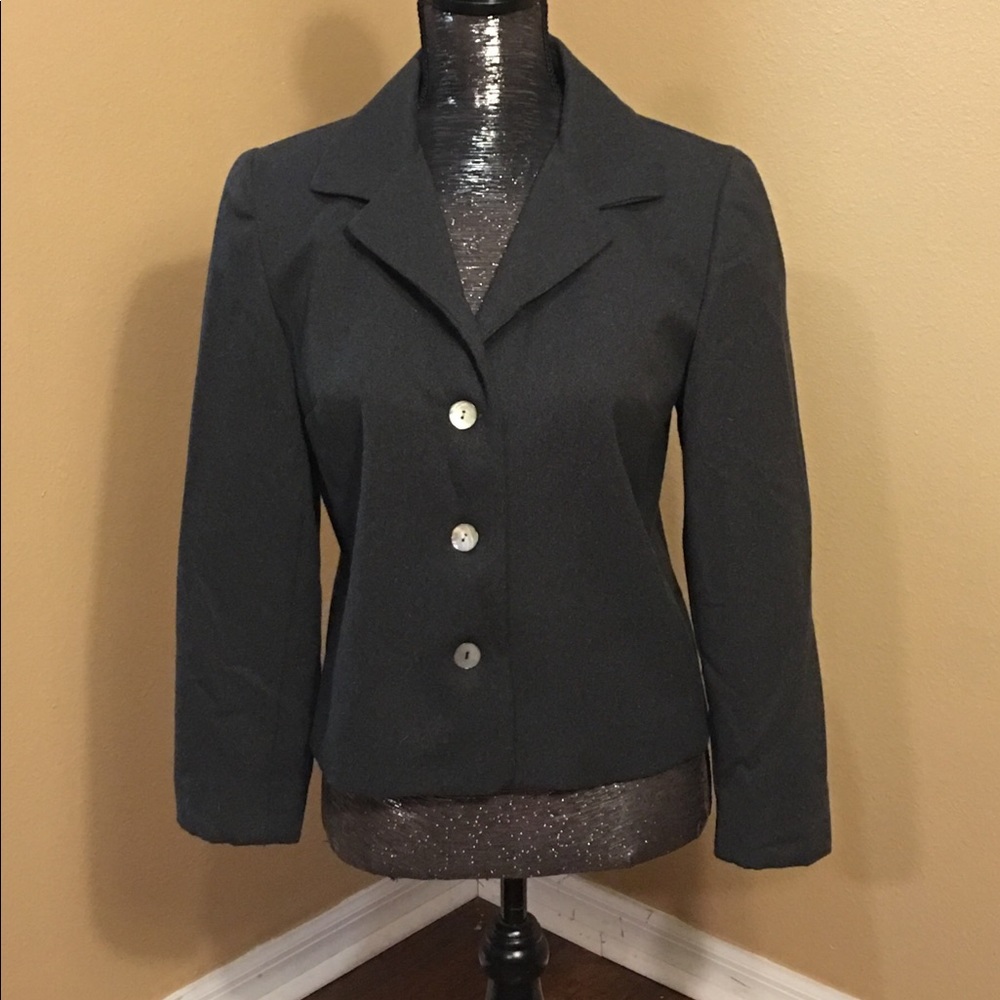 Victoria Holley black blazer